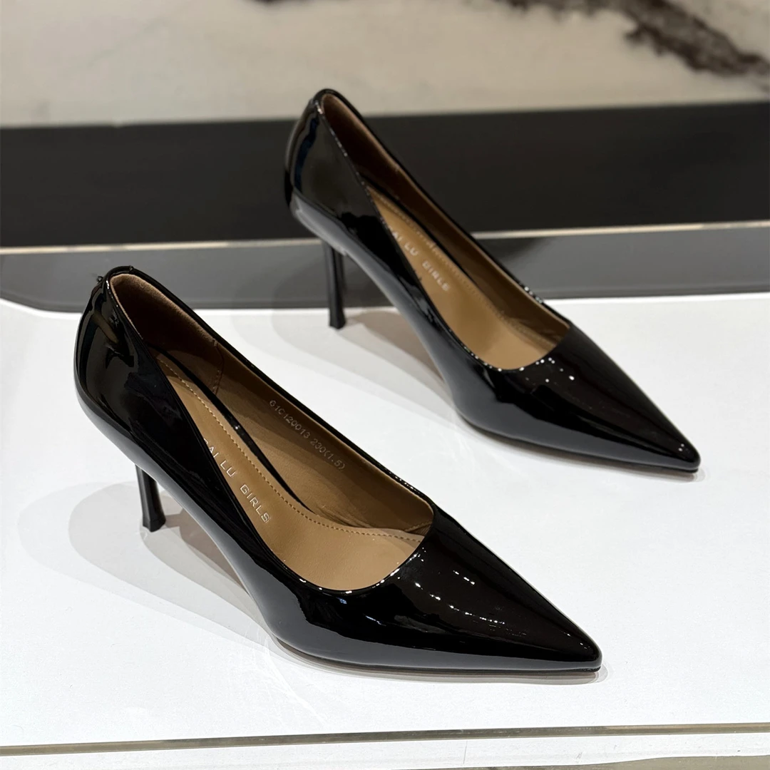 气质百搭细跟不累脚高跟鞋女2026新款春季浅口高级感尖头漆皮单鞋