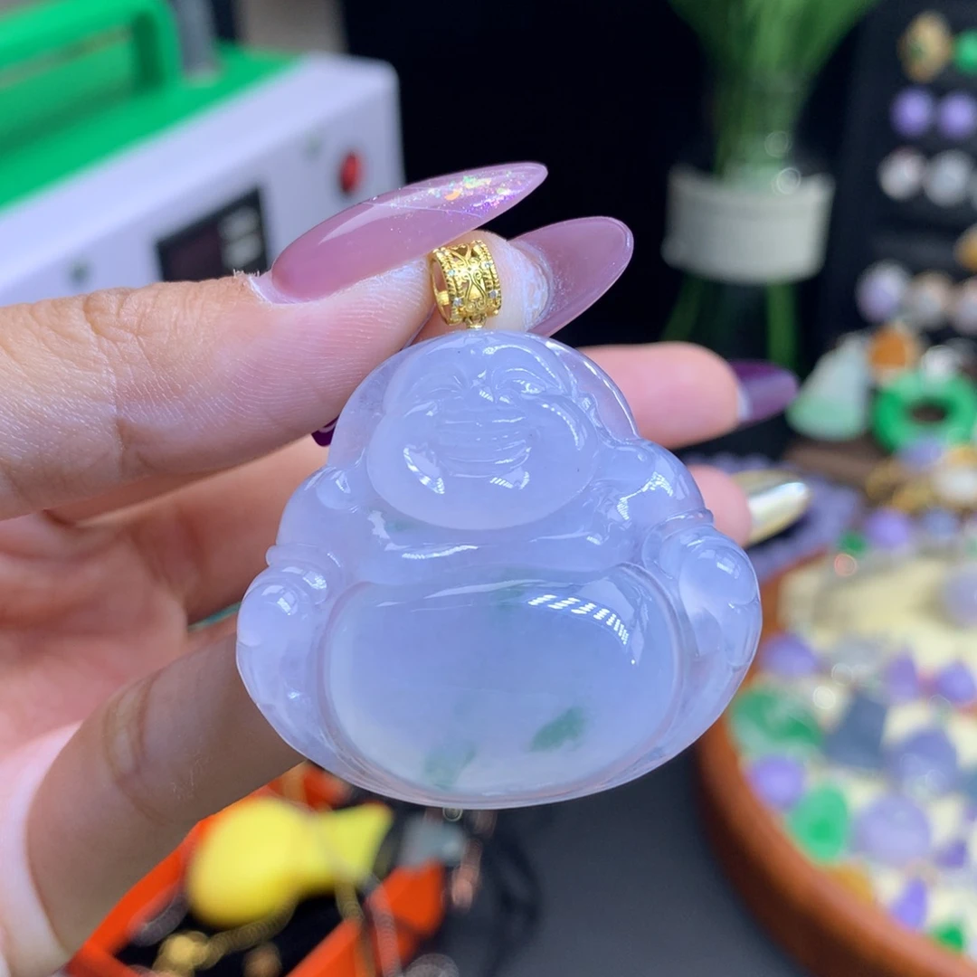 颈饰18K金镶嵌翡翠