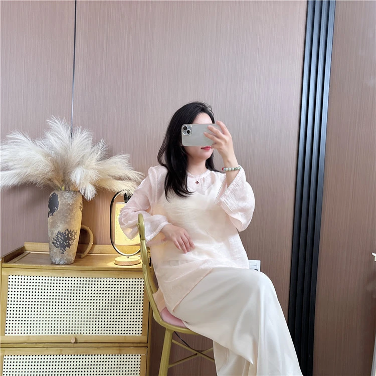 【伊人】 夏款九分袖宽袖百搭手工串珠天丝提花气质薄款衬衫打底衫