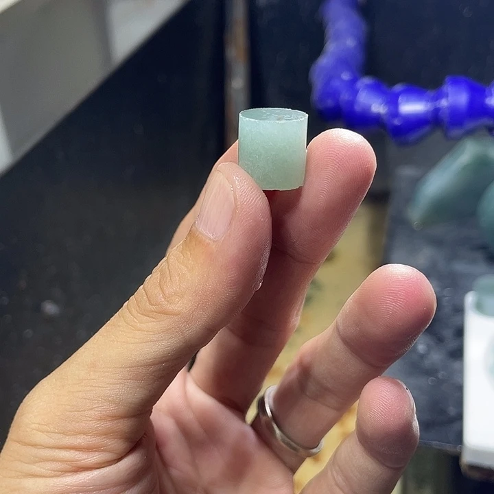 定制翡翠未镶嵌边角料