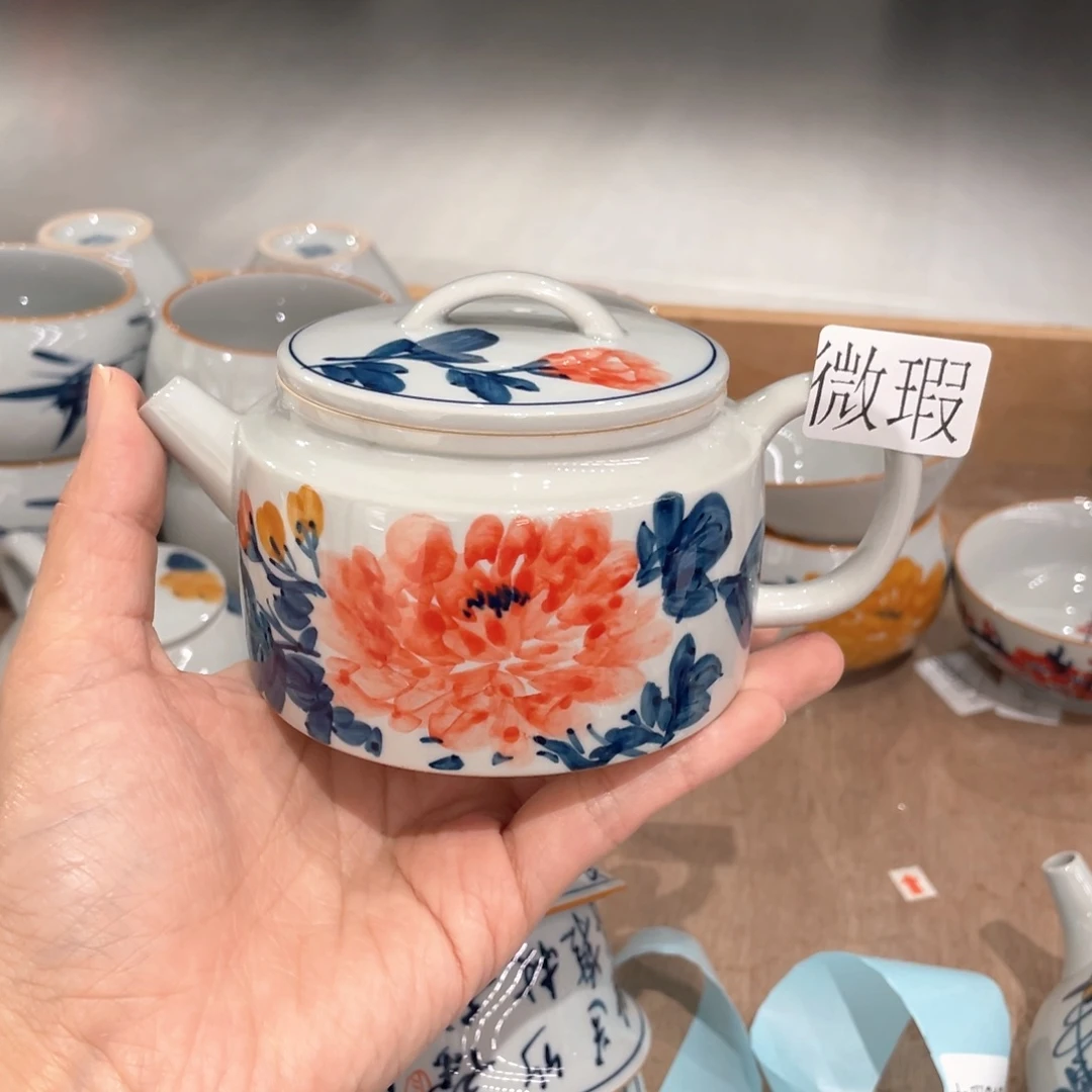 釉下手绘茶具微瑕