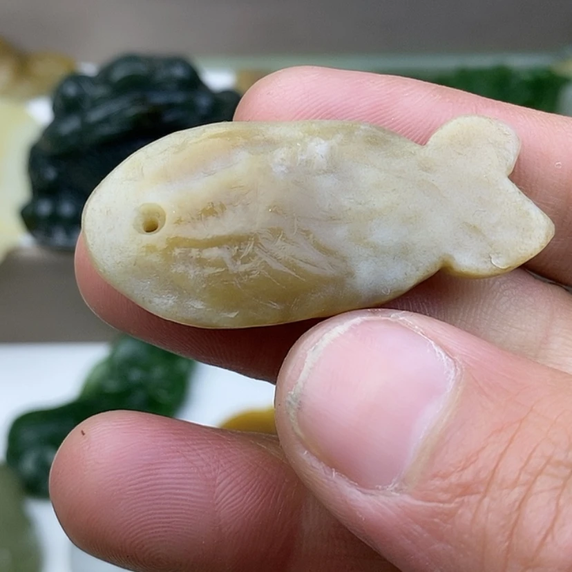 颈饰未镶嵌和田玉