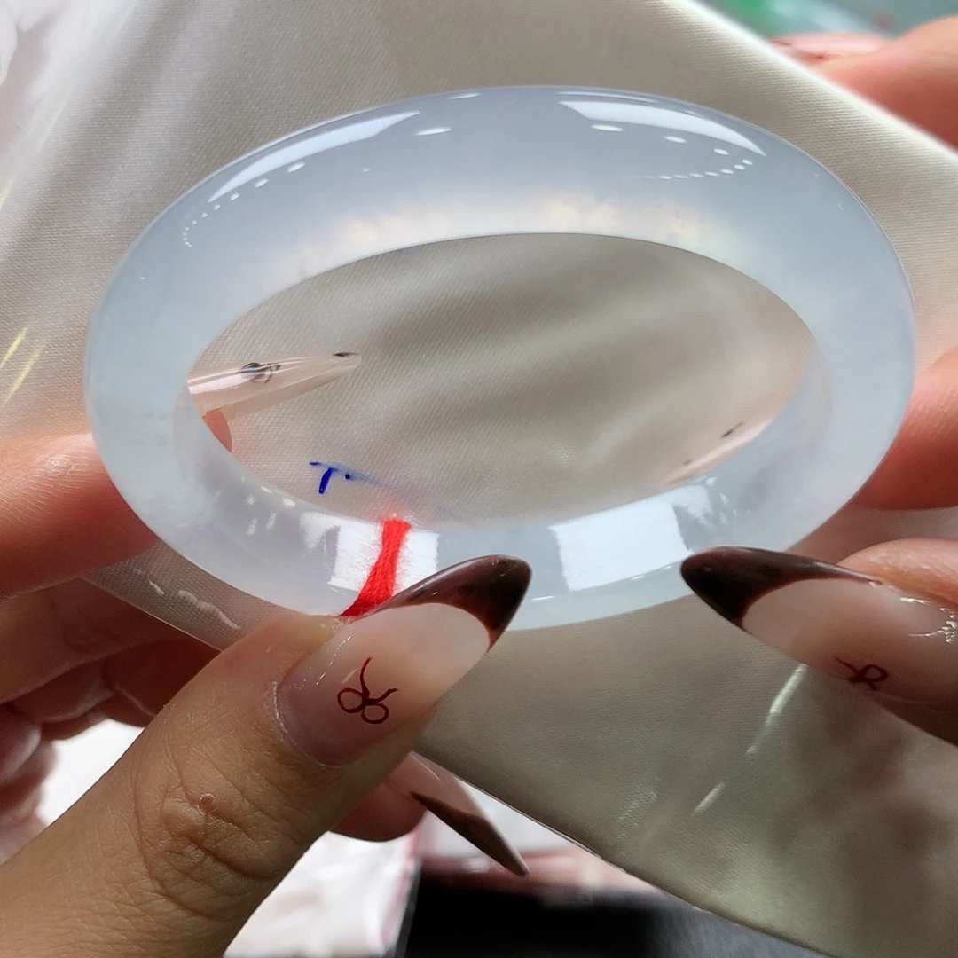 翡翠未镶嵌手镯（贵妃镯）7号冰胶起光