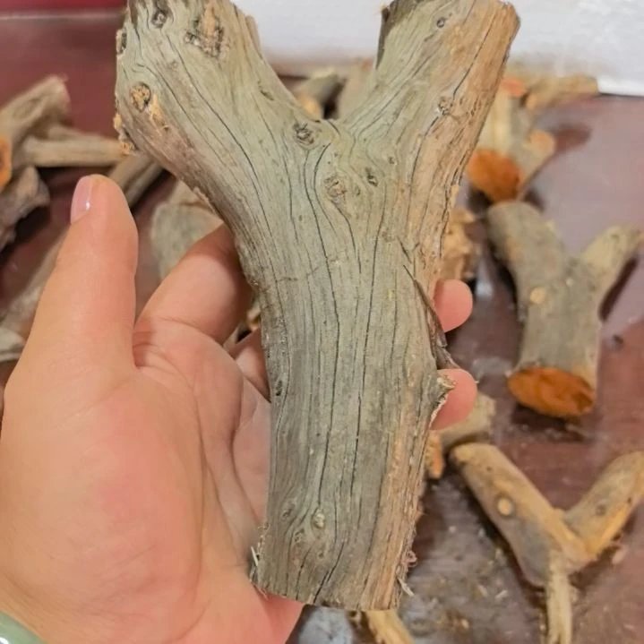 郝***振非洲紫檀（红花梨）