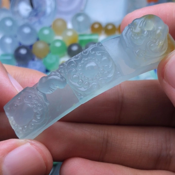 未镶嵌定制翡翠挂件