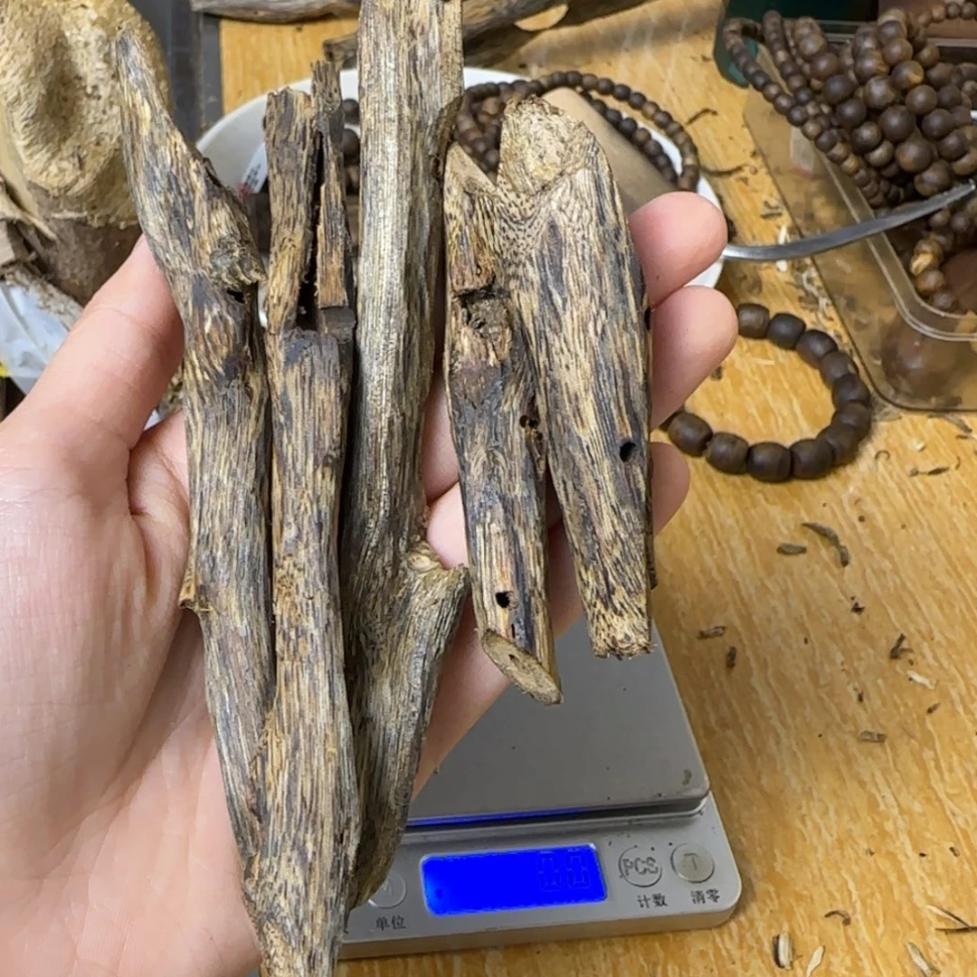 袁***程沉香碎屑沉香绿棋莺歌绿树心30g