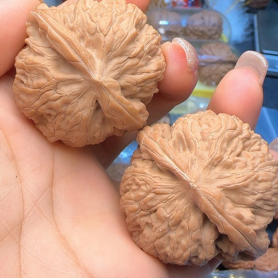 吊坠文玩核桃42皇家正圆全