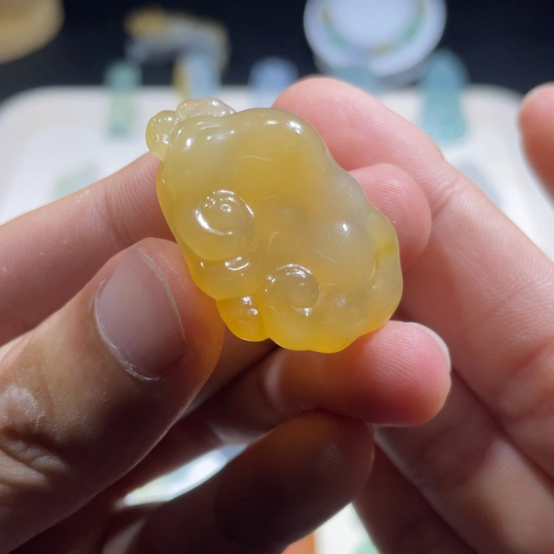 颈饰未镶嵌翡翠如意