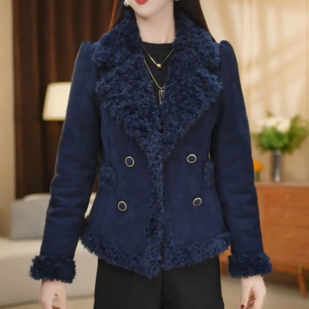 高档绒毛一体小个子时尚短外套2025冬季新款加厚保暖减龄显瘦外套