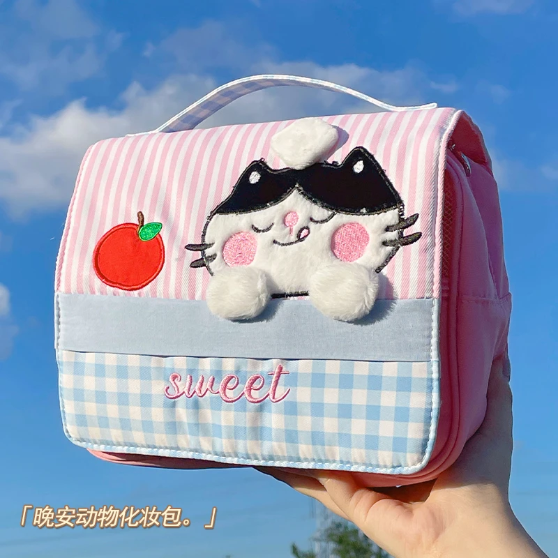 大容量可爱化妆包女生学生高颜值卡通ins风日系便携洗漱包可壁挂