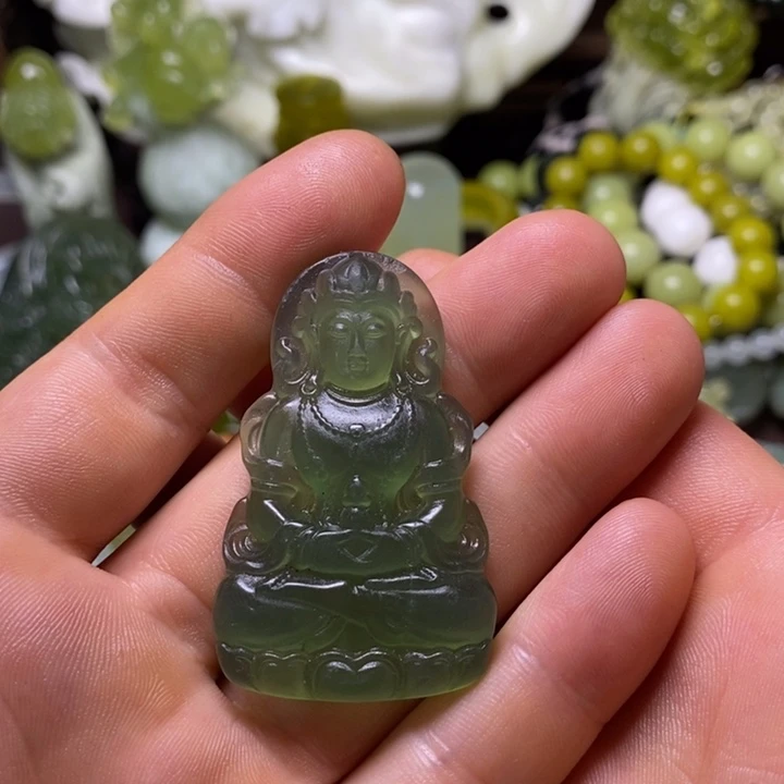 岫玉未镶嵌岫玉颈饰