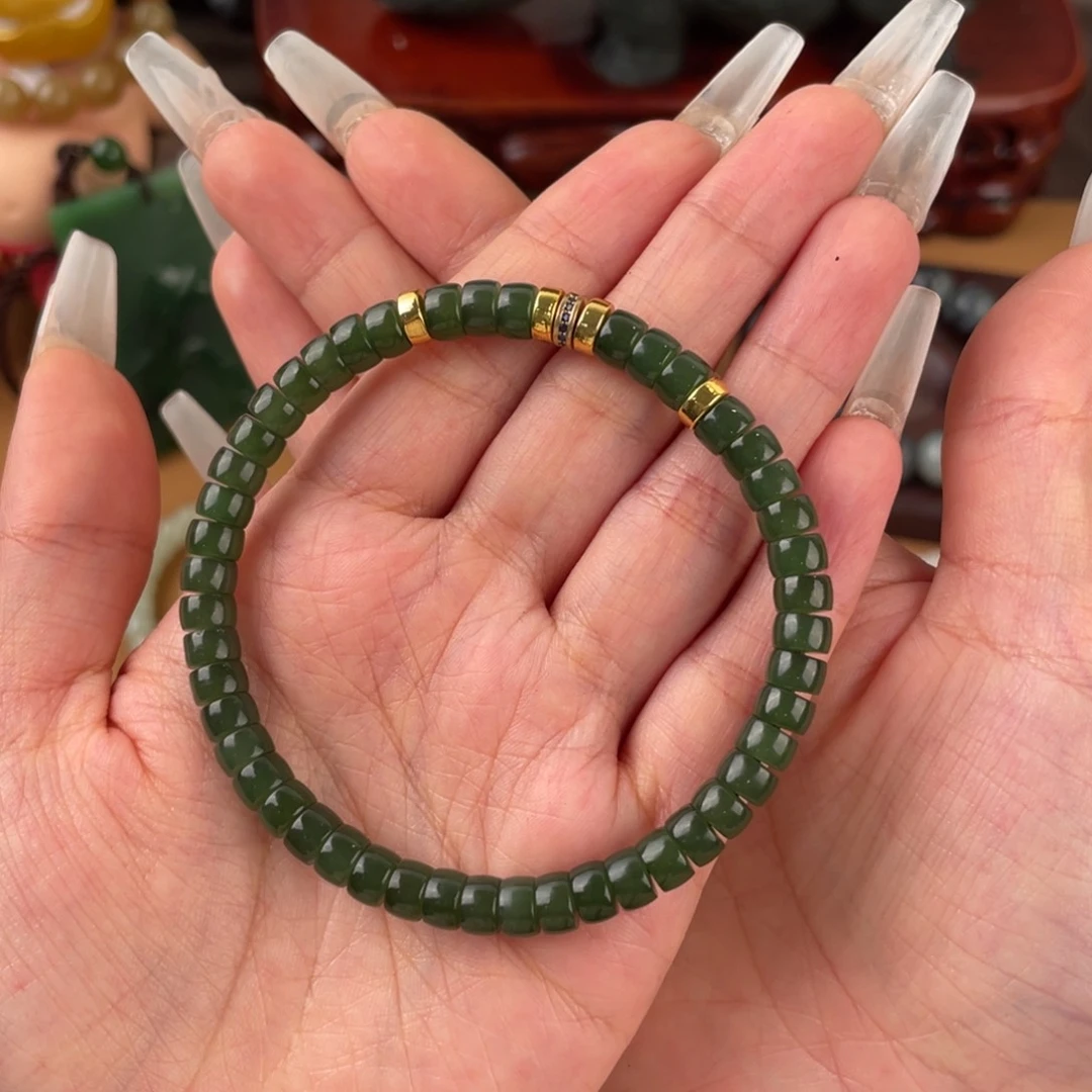 手链未镶嵌和田玉大**妇