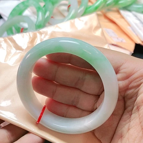未镶嵌手镯翡翠0807