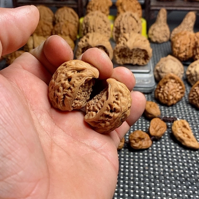 【闪购商品】吊坠文玩核桃疯*