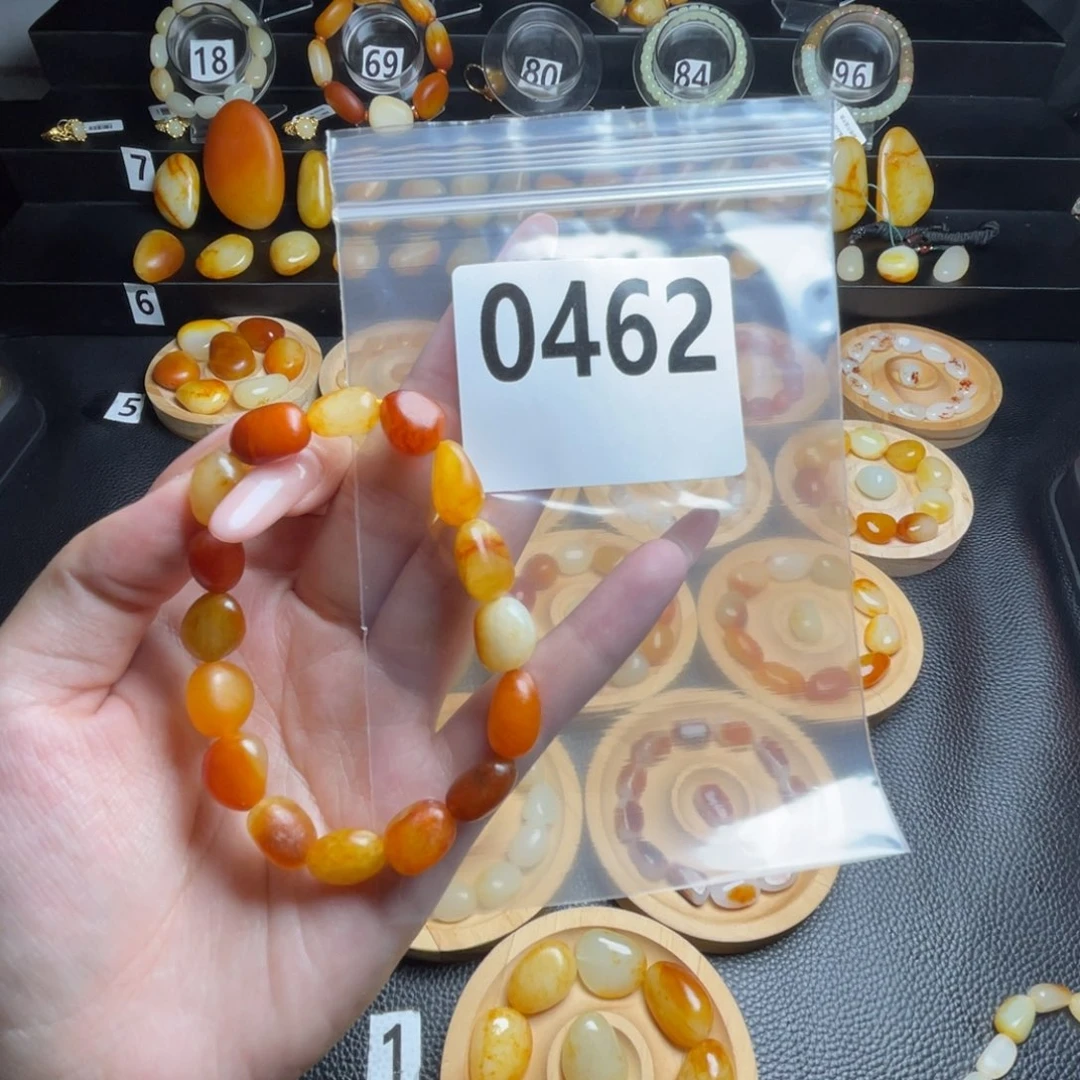 浪***子和田玉未镶嵌手串