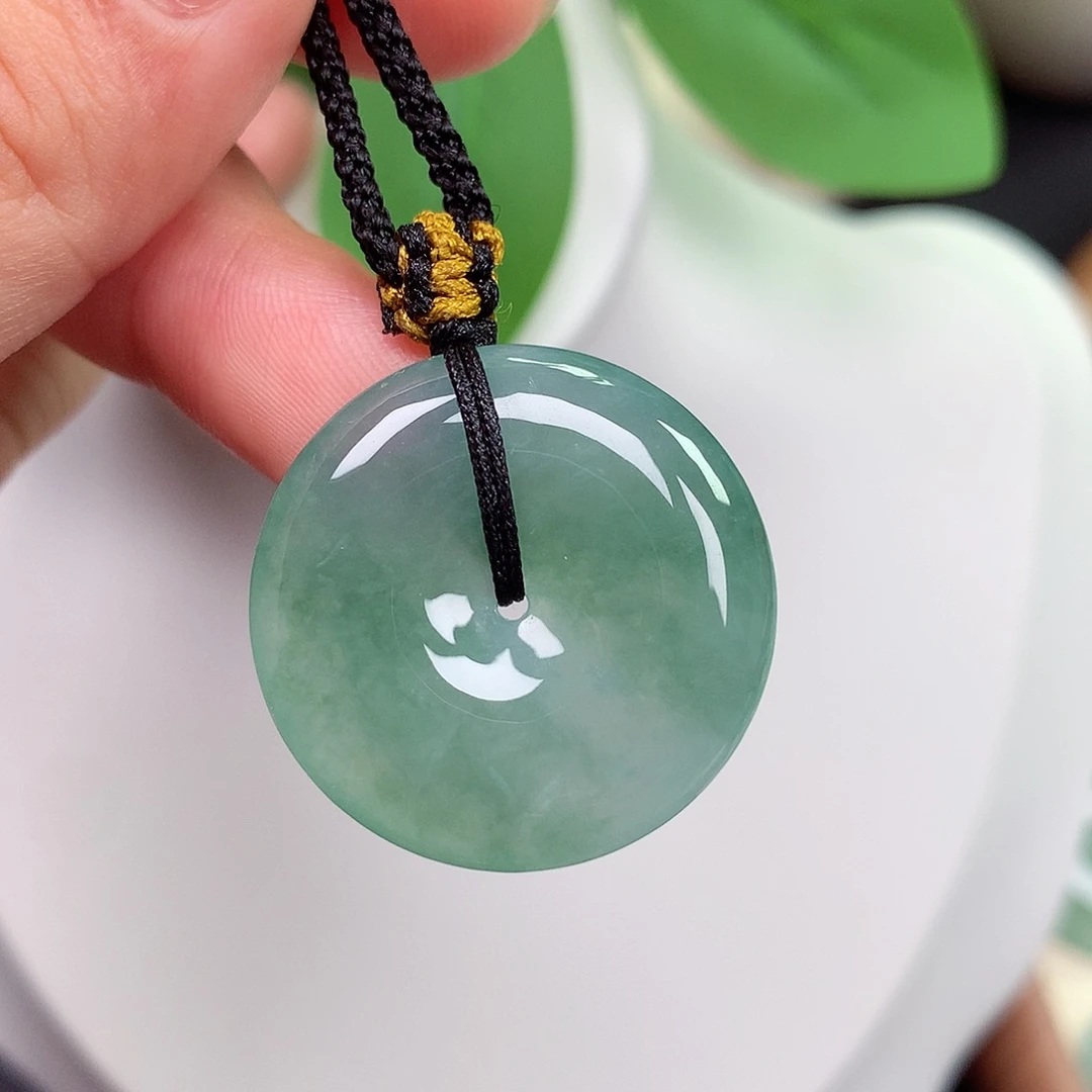 颈饰未镶嵌翡翠平安扣 27x5.6mm
