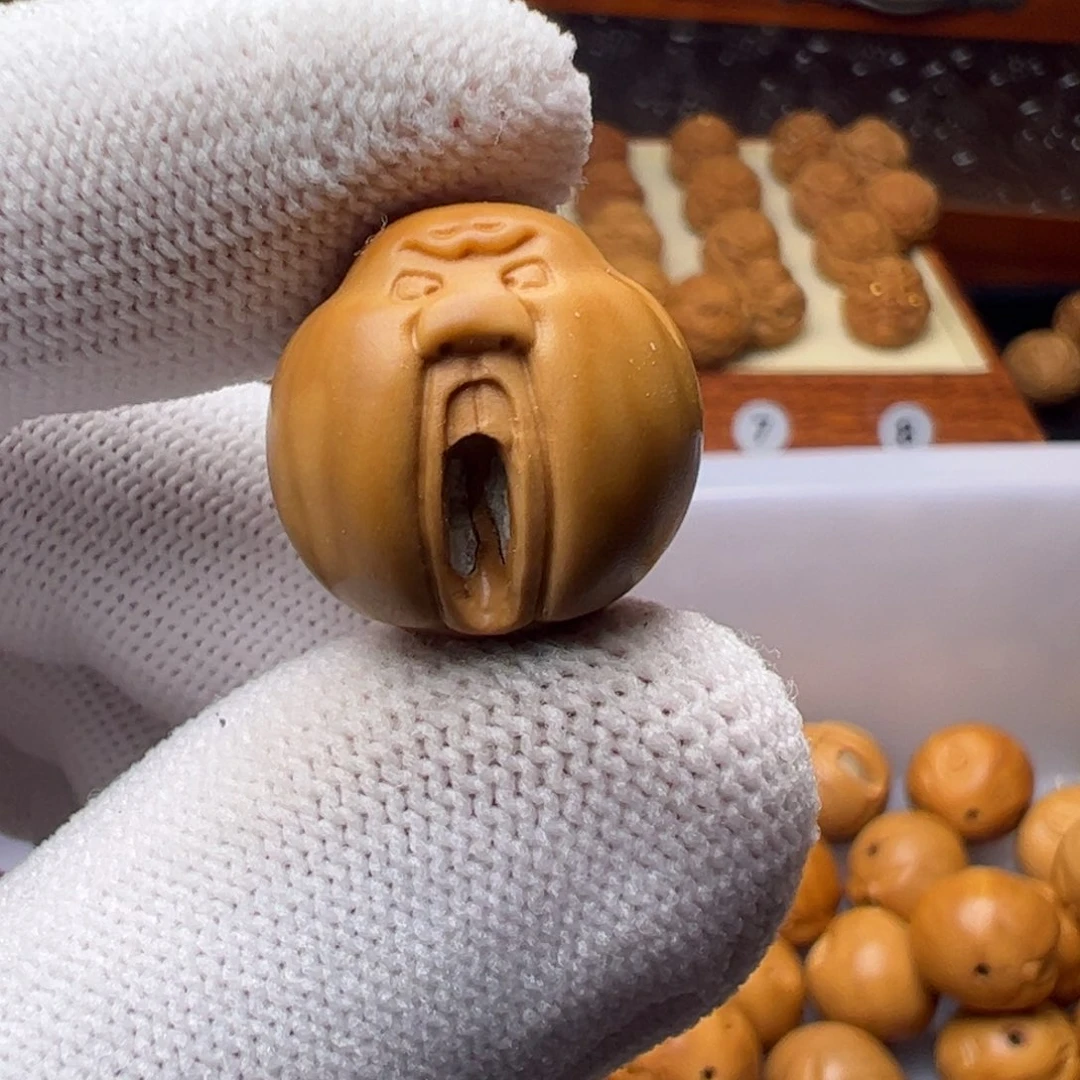 猴头核桃吊坠精工百态18