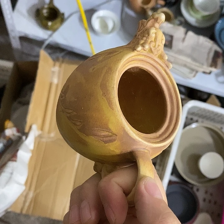 陶瓷艺术品及陶瓷壶