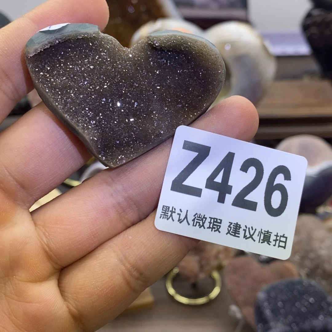 未镶嵌水晶大型摆件（非配饰）