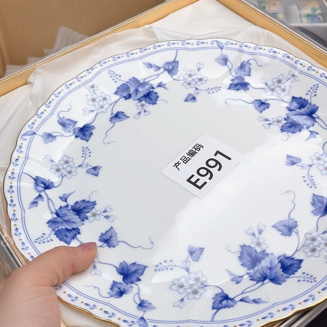 瓷片哦哦哦我哦哦哦哦