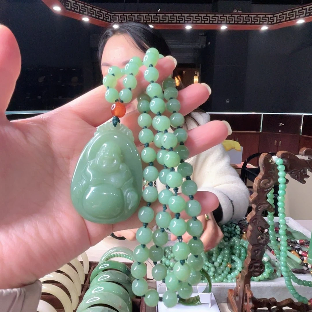 密玉（石英质玉）未镶嵌颈饰