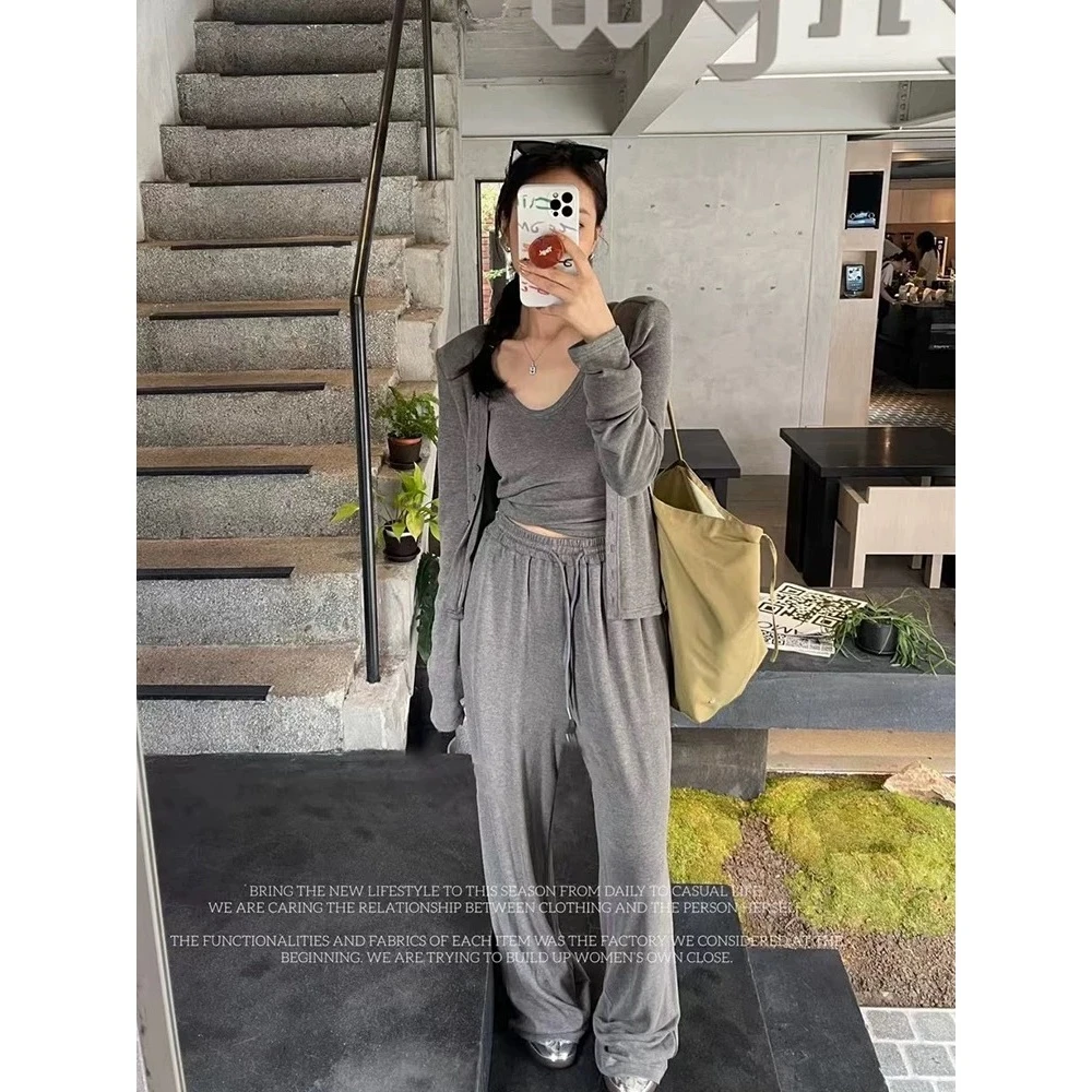 8611 显瘦早秋高弹针织时尚慵懒套装上衣背心裤子三件套 E1