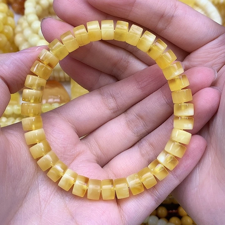 蜜蜡未镶嵌珠宝奇石