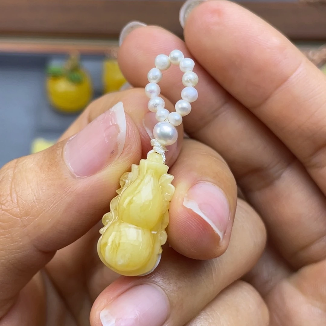 未镶嵌琥珀裸石蜜蜡