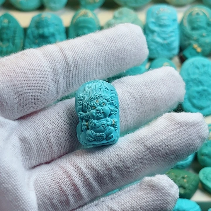 未镶嵌绿松石珠宝奇石