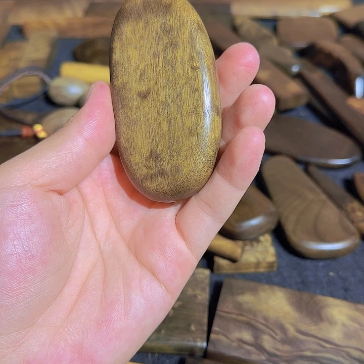 阿***福文玩核桃吊坠直播间链接一物一拍
