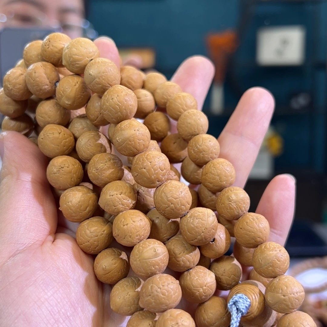 刘***.手串凤眼菩提元镜长串11.5