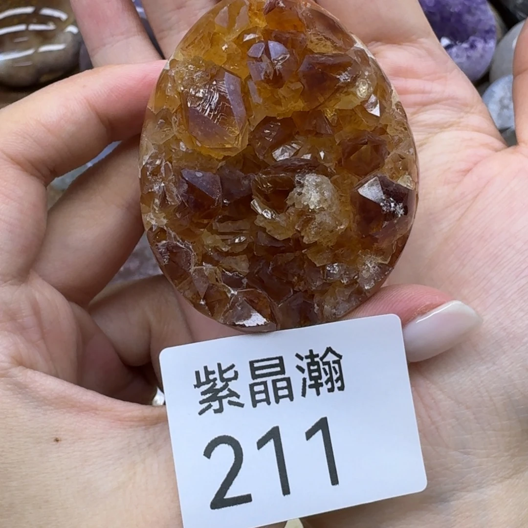 未镶嵌水晶大型摆件（非配饰）