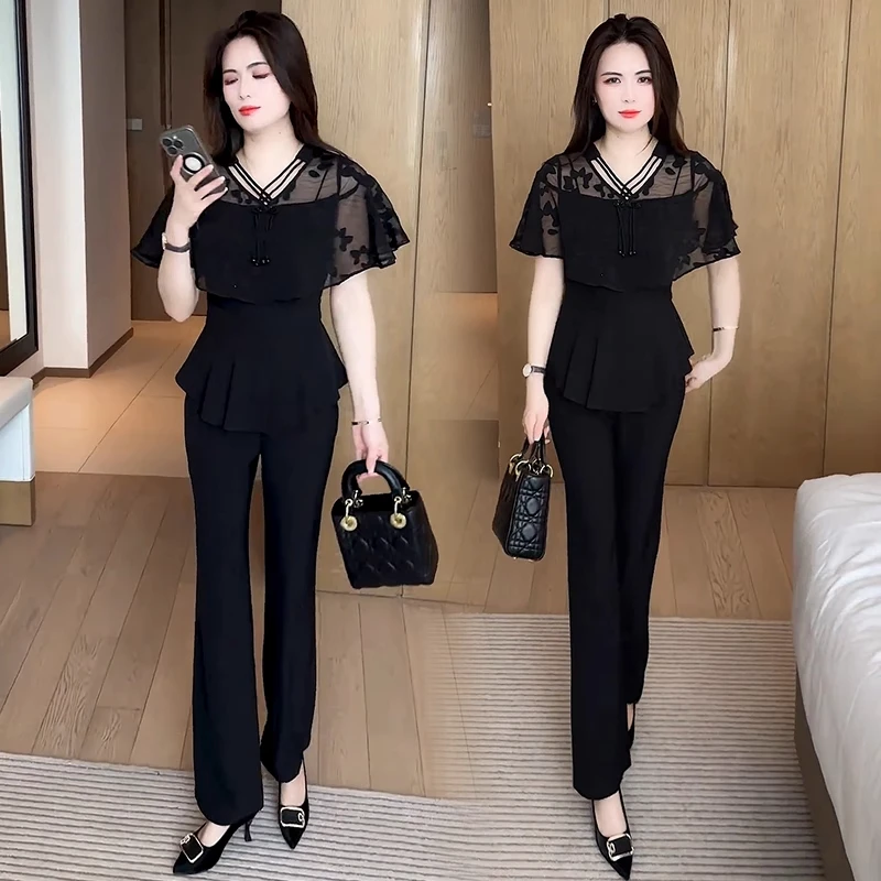 时尚套装女2025夏季新款洋气显瘦收腰蕾丝拼接短袖微喇叭裤两件套