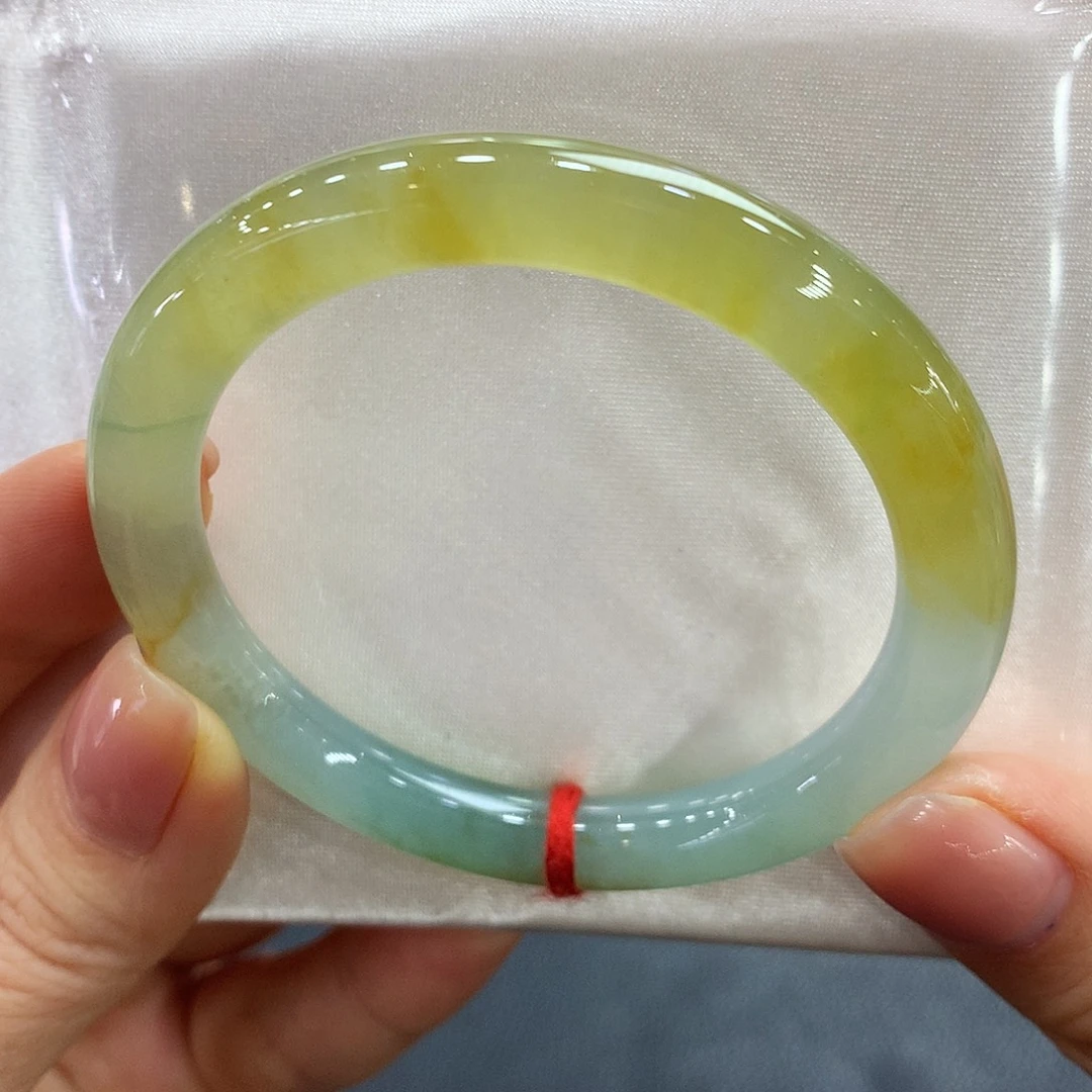 翡翠未镶嵌手镯51.5圆条两天鉴赏