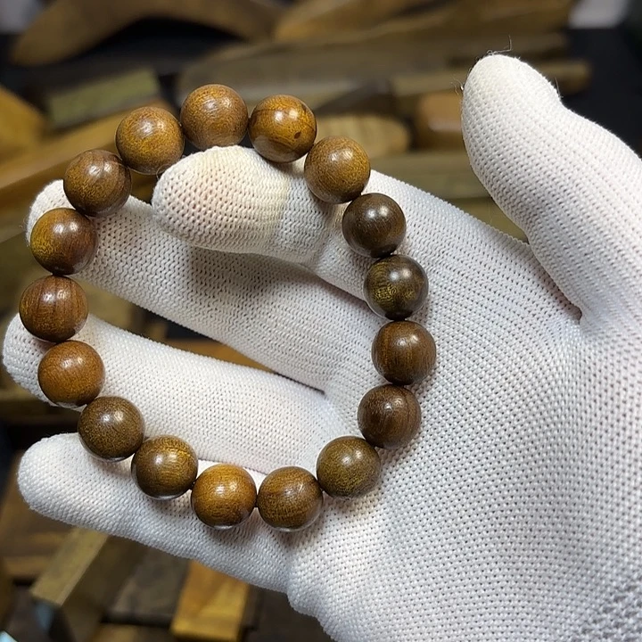 凌***鹤金丝楠一物一拍链接