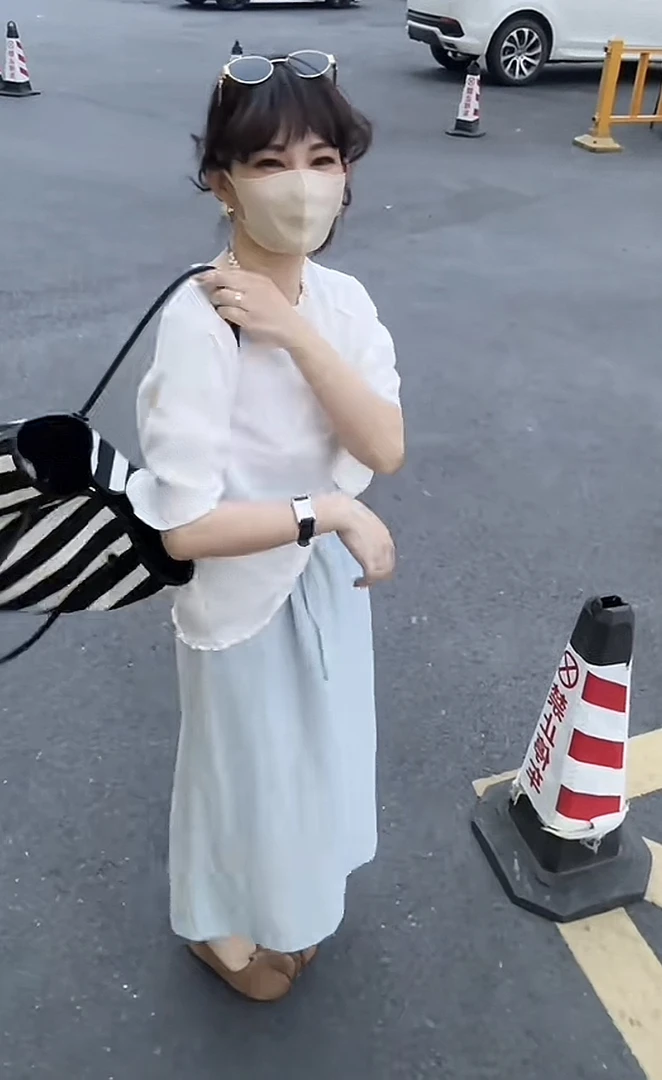 UM92036韩系木耳边短袖麻料衬衫2025夏季新款麻衬衫