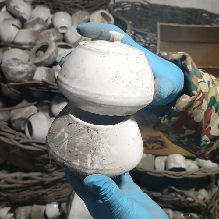 摆件陶瓷盘子碗啥都有