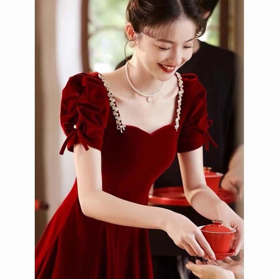 订婚礼服连衣裙女夏季高级感酒红色新娘敬酒服小个子结婚高档婚礼