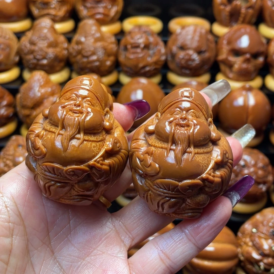 友***哥把件橄榄核橄榄球