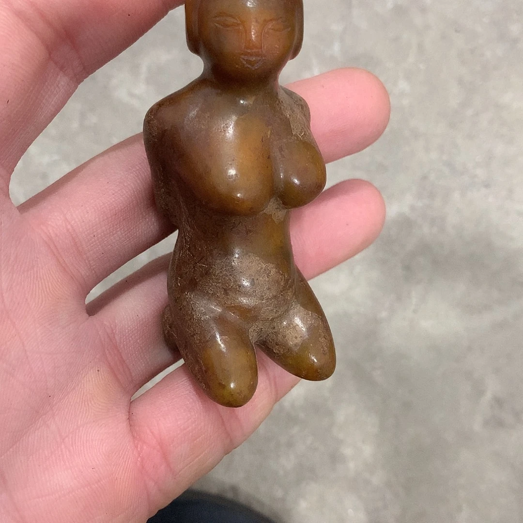 岫岩河磨玉（透闪石质玉）未镶嵌颈饰