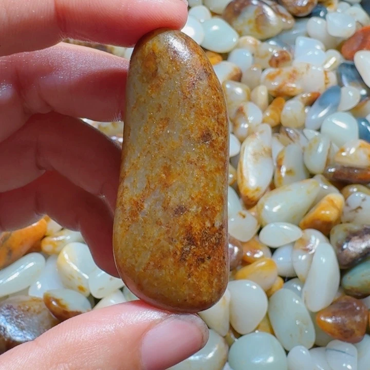 和田玉未镶嵌颈饰30克
