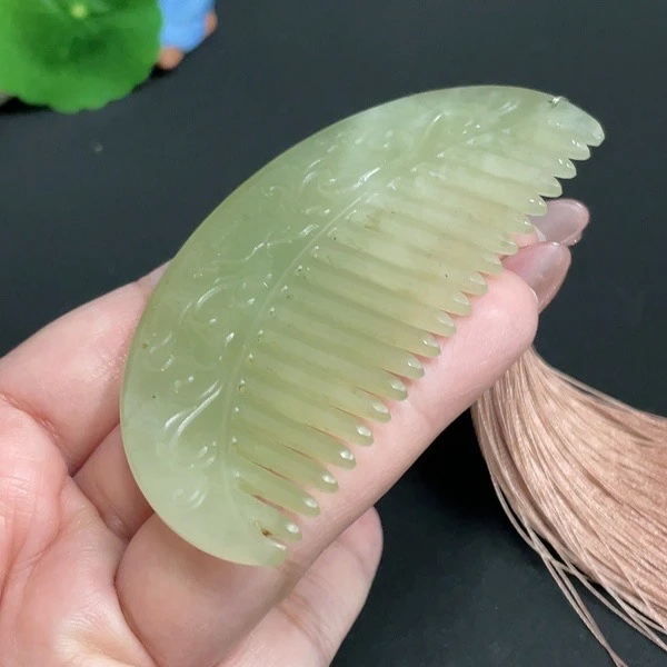 F5-天然和田玉-梳子