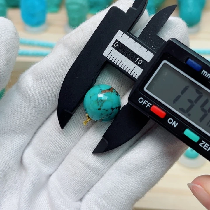 绿松石珠宝未镶嵌