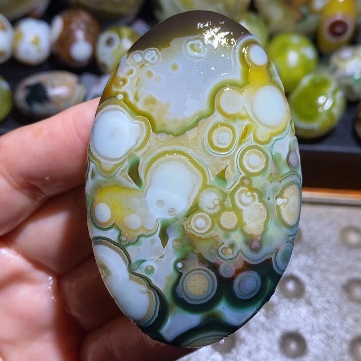 未镶嵌玛瑙/玉髓珠宝半成品75