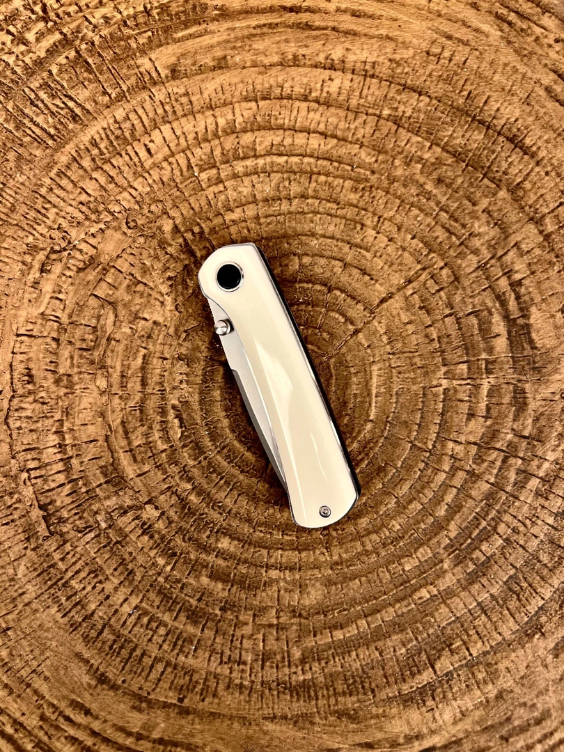 【馆藏】极-奶油冰皮料柄日立SLD-MAGIC冷作模具精研手工刀