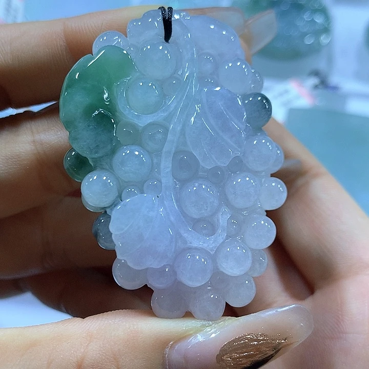 颈饰未镶嵌翡翠天然翡翠A货吊坠