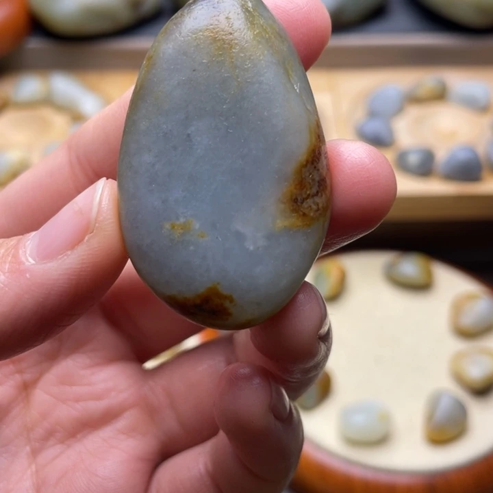 和田玉未镶嵌颈饰10