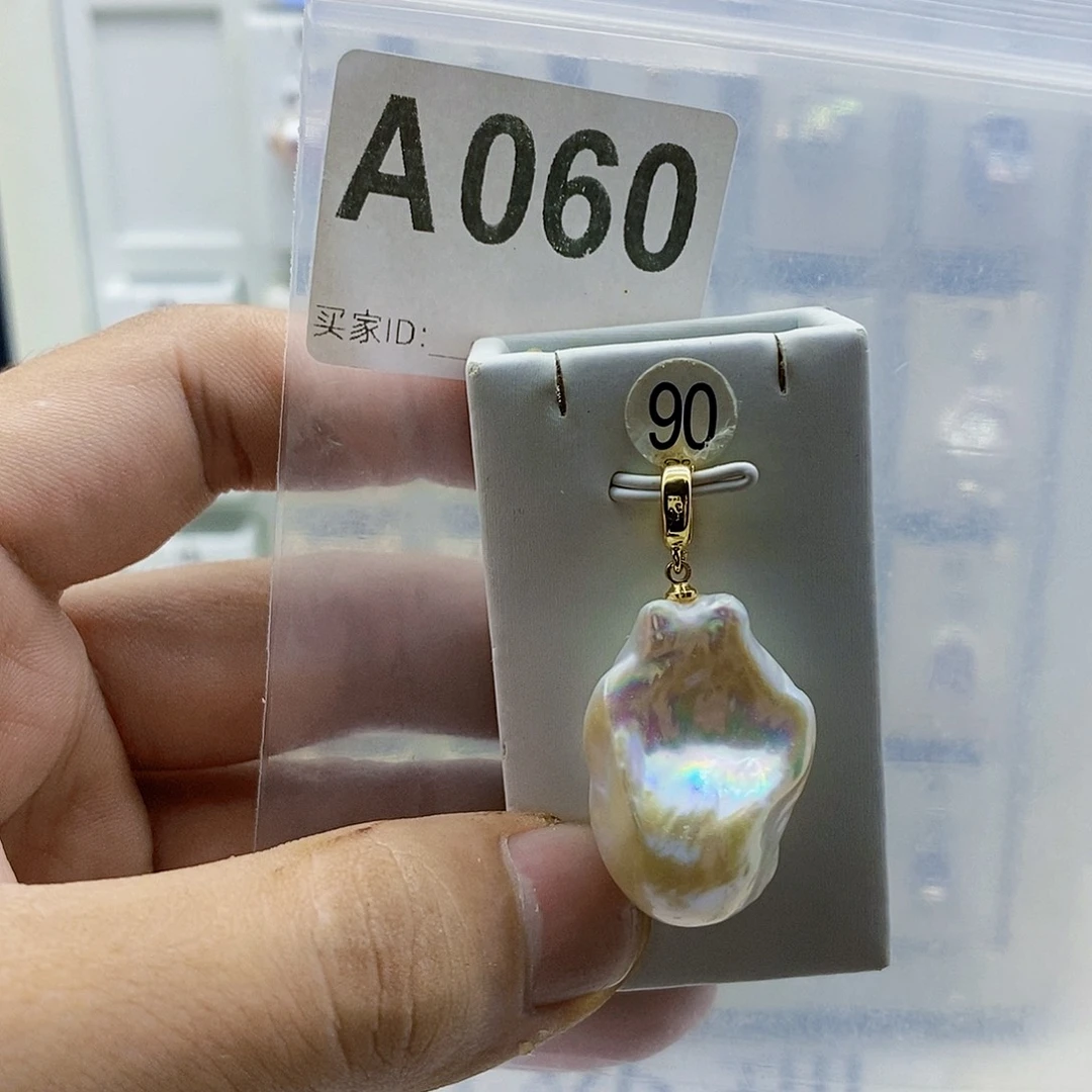 淡水珍珠颈饰合金