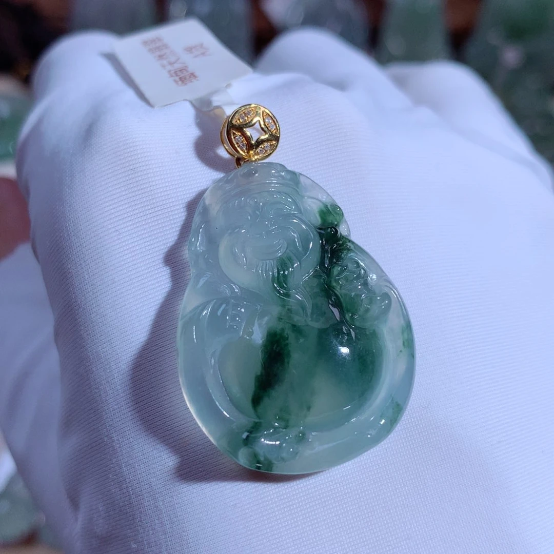 翡翠颈饰18K金镶嵌财财