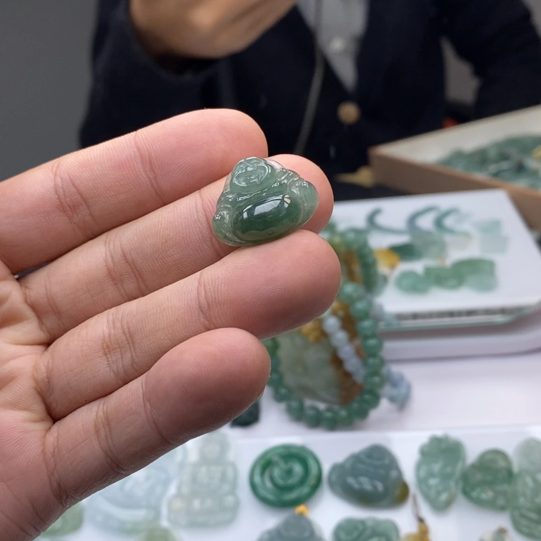 翡翠未镶嵌手链天然a货翡翠02